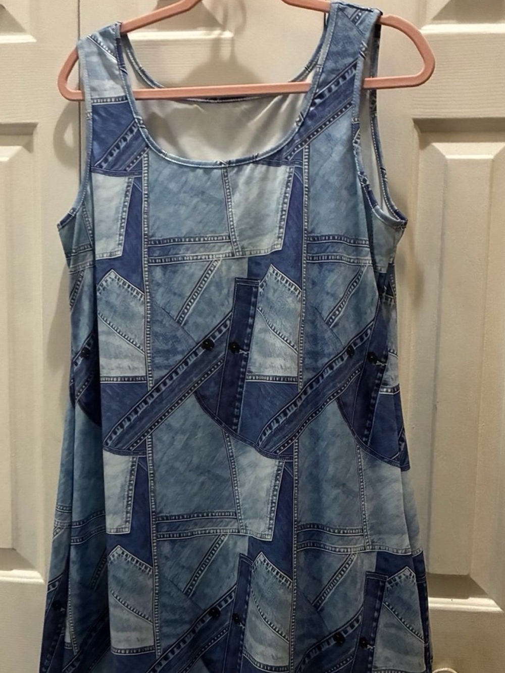 New! Women’s Assorted Blue Patches Sleeveless Round-Neck Dress. Size: XX-Large.